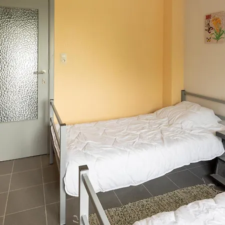 Villa Modern W Private Yard, Cleaning Included
