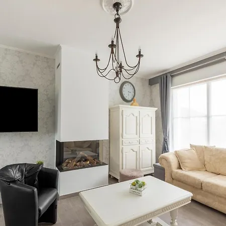 Villa Modern W Private Yard, Cleaning Included Middelkerke