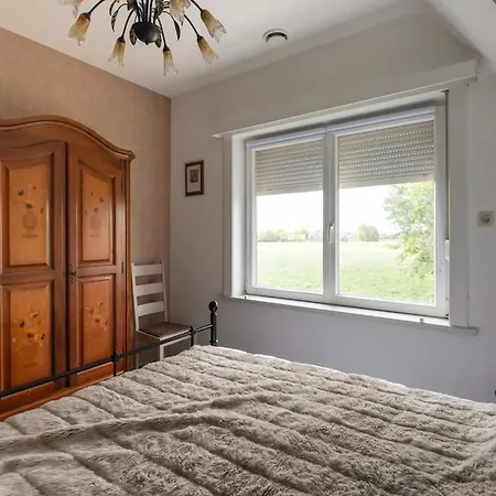 Modern W Private Yard, Cleaning Included * Middelkerke